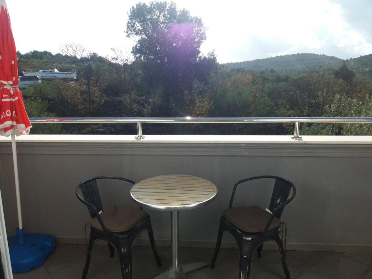 Villa Palfi Jezera Εξωτερικό φωτογραφία